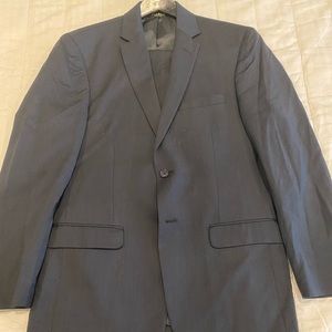 Jos. A. Bank 40R Suit Slim Fit Like New